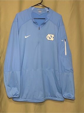 North Carolina Tar Heels  (NC) Quarter-Zip  Nike Dri Fit Pullover men’s XXL